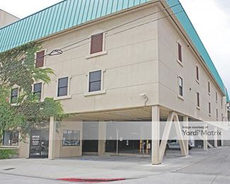 Photo 2 of Kiss Keep It Self Storage - 4444 Vineland Avenue, Toluca Lake, CA