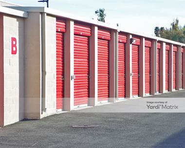 Storage Units for Rent available at 380 West Palmdale Blvd, Palmdale, CA 93551