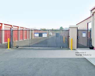 Photo 5 of Extra Space Storage - 380 West Palmdale Blvd, Palmdale, CA