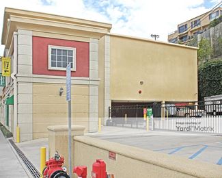 Photo 2 of Extra Space Storage - 11570 Ventura Blvd, Studio City, CA