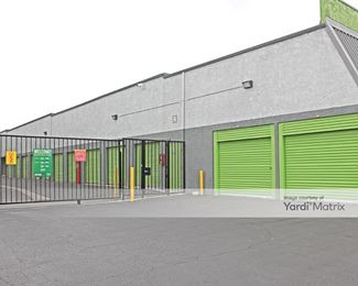 Photo 3 of Extra Space Storage - 175 West Verdugo Avenue, Burbank, CA