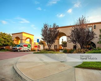 Photo 4 of Golden State Storage - 300 West Ventura Blvd, Camarillo, CA