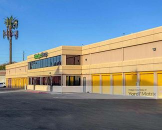Photo 2 of Extra Space Storage - 3900 North Tenaya Way, Las Vegas, NV