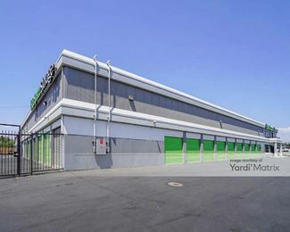 Photo 2 of Extra Space Storage - 3225 South Nellis Blvd, Las Vegas, NV