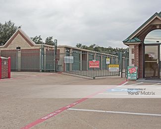 Photo 2 of Securlock Storage - 2413 Highway 121, Bedford, TX