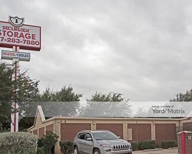 Storage Units for Rent available at 2413 Highway 121, Bedford, TX 76021