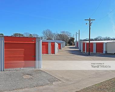 Storage Units for Rent available at 2121 South Burleson Blvd, Burleson, TX 76028