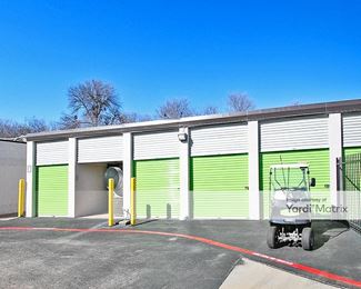 Photo 5 of Extra Space Storage - 4320 Little Road, Arlington, TX