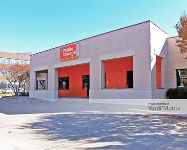 Storage Units for Rent available at 502 East Lamar Blvd, Arlington, TX 76011