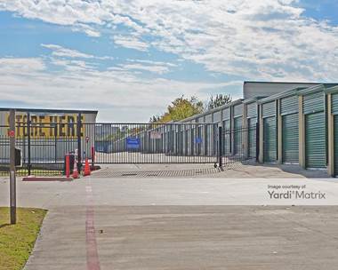 Storage Units for Rent available at 2950 Western Center Blvd, Fort Worth, TX 76131