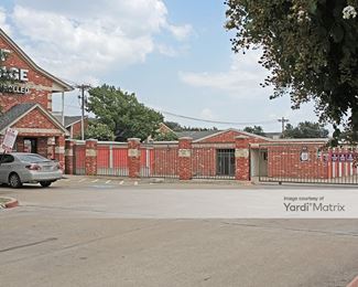 Photo 1 of Public Storage - 2909 South State Highway 360, Grand Prairie, TX