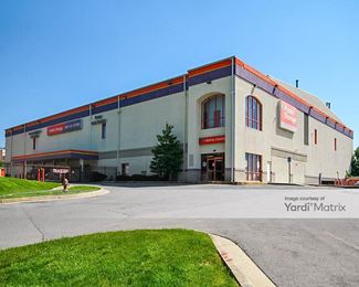 Photo 4 of Public Storage - 1701 Whitehead Road, Baltimore, MD