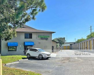 Photo 1 of Storage Rentals of America - 6600 Industrial Drive, Fort Myers, FL