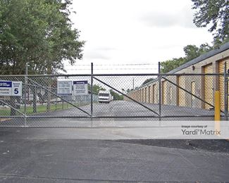 Photo 5 of Storage Rentals of America - 6600 Industrial Drive, Fort Myers, FL