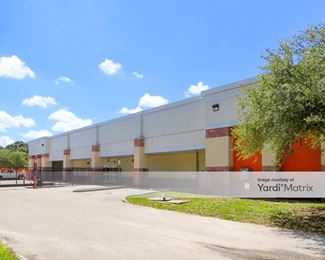 Photo 3 of Public Storage - 4050 Bee Ridge Road, Sarasota, FL