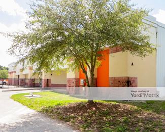 Photo 4 of Public Storage - 4050 Bee Ridge Road, Sarasota, FL
