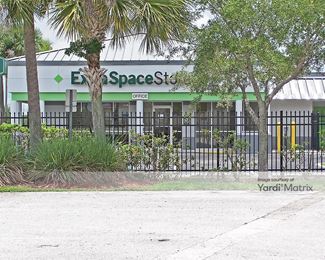 Photo 2 of Extra Space Storage - 9321 Cypress Lake Drive, Fort Myers, FL
