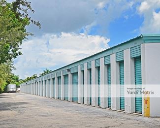 Photo 2 of Goodlette Self-Storage - 400 Goodlette Frank Road North, Naples, FL