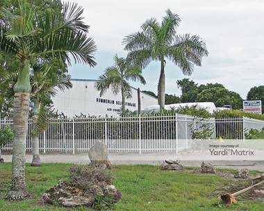 Storage Units for Rent available at 16281 Pine Ridge Road, Fort Myers, FL 33908