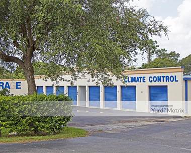Storage Units for Rent available at 4029 Bee Ridge Road, Sarasota, FL 34233
