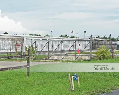 Storage Units for Rent available at 11591 Chitwood Drive, Fort Myers, FL 33908