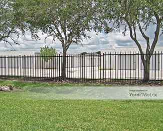Photo 3 of Public Storage - 12859 McGregor Blvd, Fort Myers, FL