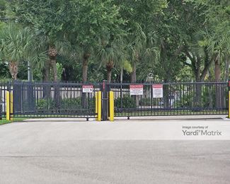 Photo 5 of Public Storage - 12859 McGregor Blvd, Fort Myers, FL