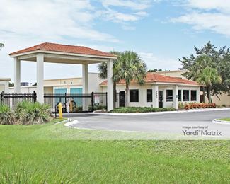 Photo 2 of Extra Space Storage - 3041 South McCall Road, Englewood, FL