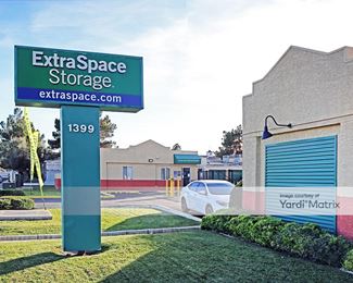 Photo 4 of Extra Space Storage - 1399 North Rainbow Blvd, Las Vegas, NV
