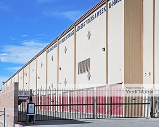 Photo 2 of StorageOne Self Storage - 4500 North 5th Street, North Las Vegas, NV