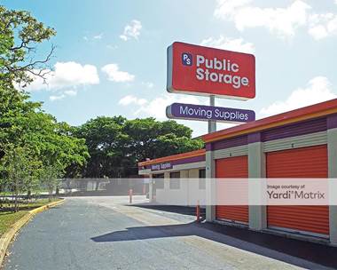 Storage Units for Rent available at 18450 NE 5th Avenue, Miami, FL 33179