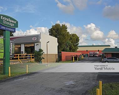 Storage Units for Rent available at 12380 SW 8th Street, Miami, FL 33184