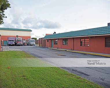 Storage Units for Rent available at 12380 SW 8th Street, Miami, FL 33184