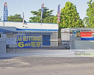 Photo 3 of Biscayne Boulevard Self Storage - 8650 Biscayne Blvd, El Portal, FL
