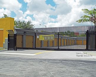 Photo 3 of Safeguard Self Storage - 16701 Park Centre Blvd, Miami, FL