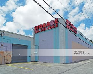 Photo 2 of Aventura Extra Storage - 2690 NE 191st Street, North Miami, FL