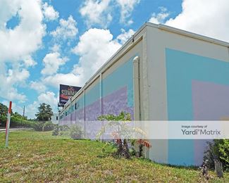 Photo 3 of Aventura Extra Storage - 2690 NE 191st Street, North Miami, FL