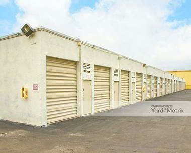 Storage Units for Rent available at 7401 NW 68th Street, Miami, FL 33166