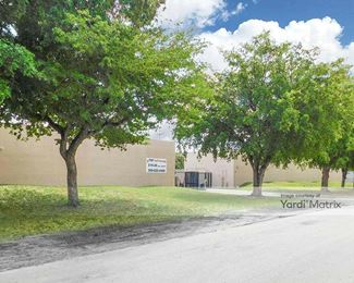 Photo 2 of Top Self Storage - 16085 NW 49th Avenue, Miami Gardens, FL