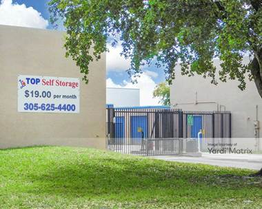 Storage Units for Rent available at 16085 NW 49th Avenue, Miami Gardens, FL 33014