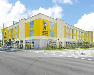 Storage Units for Rent available at 11455 NW 7th Avenue, Miami, FL 33168