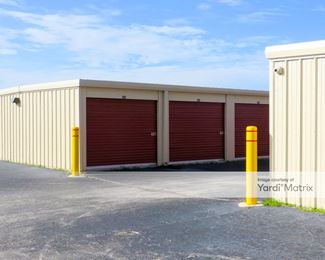 Photo 3 of Extra Space Storage - 757 Apex Road, Sarasota, FL