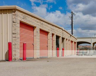 Photo 3 of Hwy Storage - 2721 Bonnie Drive, Edinburg, TX