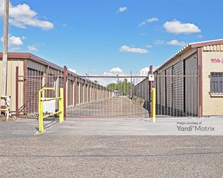 Photo 2 of 1st Choice Storage - 120 North I Road, San Juan, TX