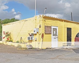 Photo 3 of Payless Mini Warehouses in TX - 6935 Padre Island Hwy, Brownsville, TX
