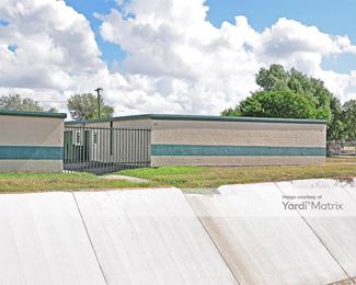 Photo 4 of Move It Self Storage - 550 South Oscar Williams Road, San Benito, TX