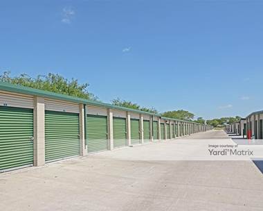Storage Units for Rent available at 304 West Griffin Pkwy, Mission, TX 78572