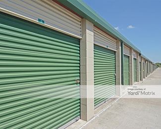 Photo 5 of Move It Self Storage - 304 West Griffin Pkwy, Mission, TX