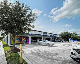 Photo 3 of Move It Self Storage - 501 South Alamo Road, Alamo, TX