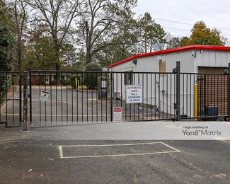 Photo 2 of Storage Rentals of America - 4607 Hoffman Road, Little Rock, AR